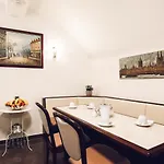 Ξενοδοχείο Domblick Garni