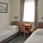 Szálloda Domblick Garni