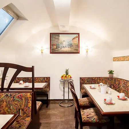 Szálloda Domblick Garni 3*