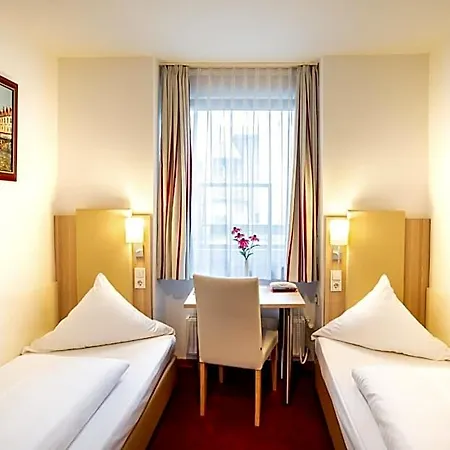 Domblick Garni Hotel