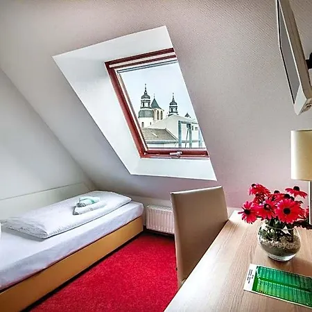 Domblick Garni Hotel