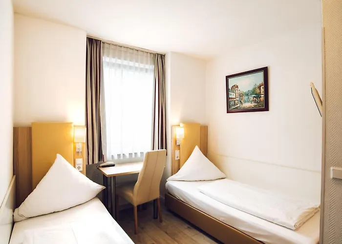 Domblick Garni 3* Cologne